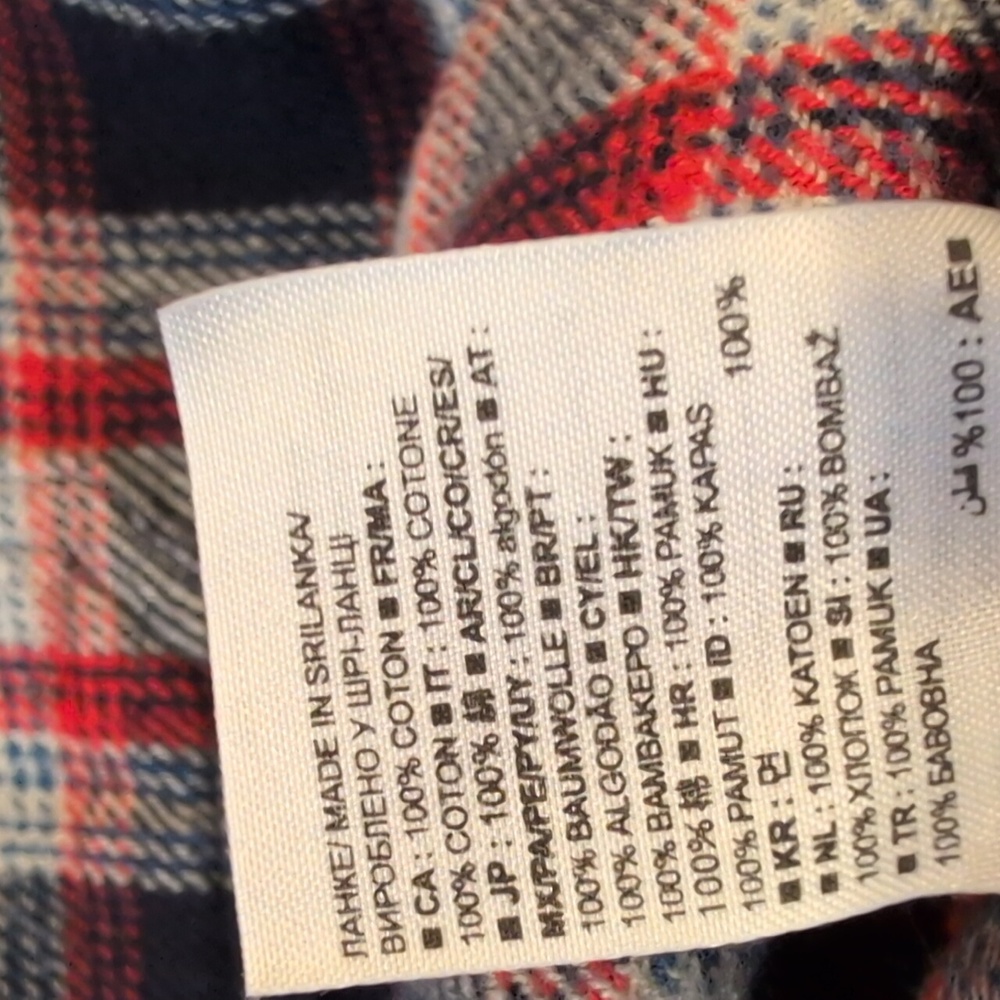 Gap X Pendleton Flannel Button Down *Flawed* - image 7